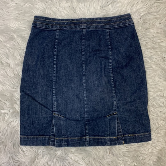 French Connection Denim Skirt Size 2 - Picture 3 of 3